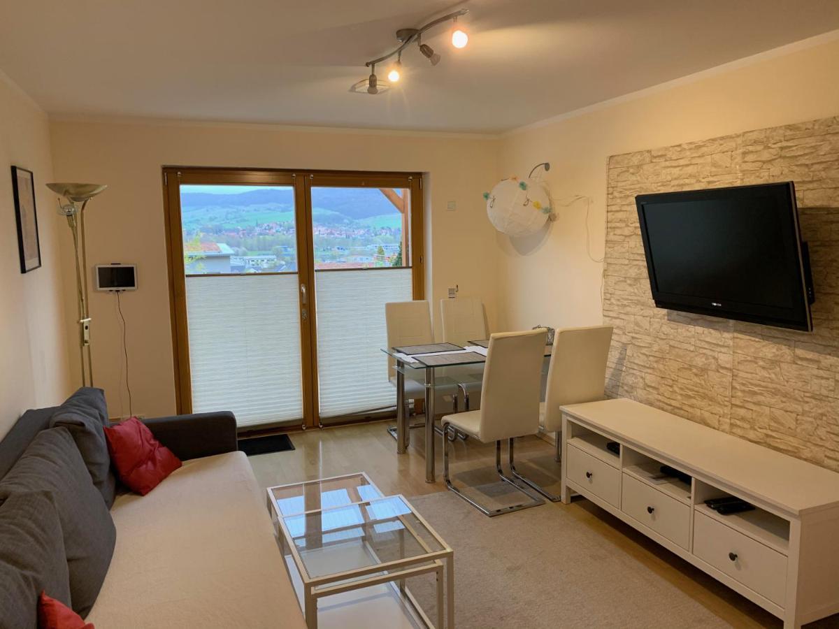 Romantische Ferienwohnung Mit Fantastischem Ausblick, Pool Und Gartensauna Jena Exterior photo