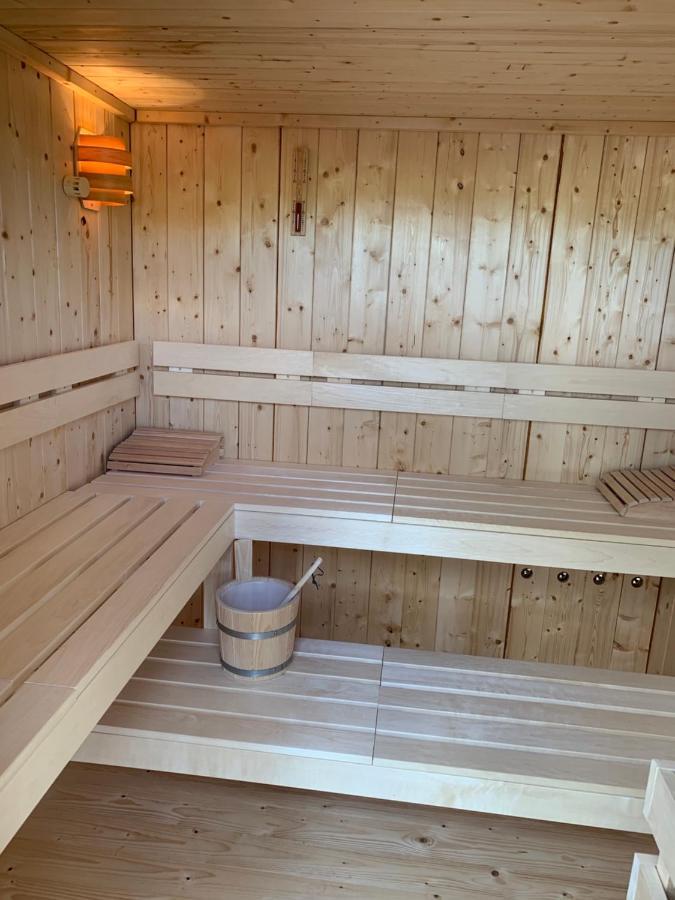 Romantische Ferienwohnung Mit Fantastischem Ausblick, Pool Und Gartensauna Jena Exterior photo